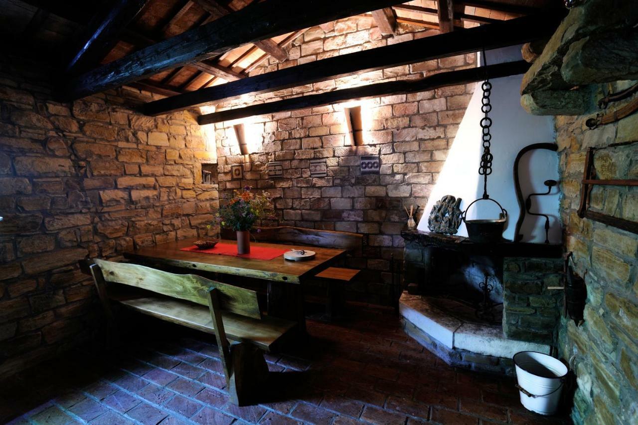 Traditional Istrian Stone House Smarje  Exterior photo